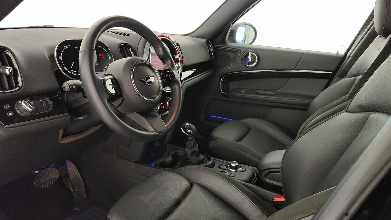 MINI Mini Countryman 1.5 Cooper SE Bus