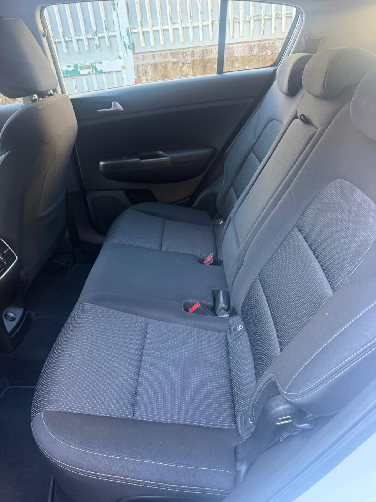 Kia Sportage 1.6 CRDI 136 CV 2WD Mild Hybrid GT Line