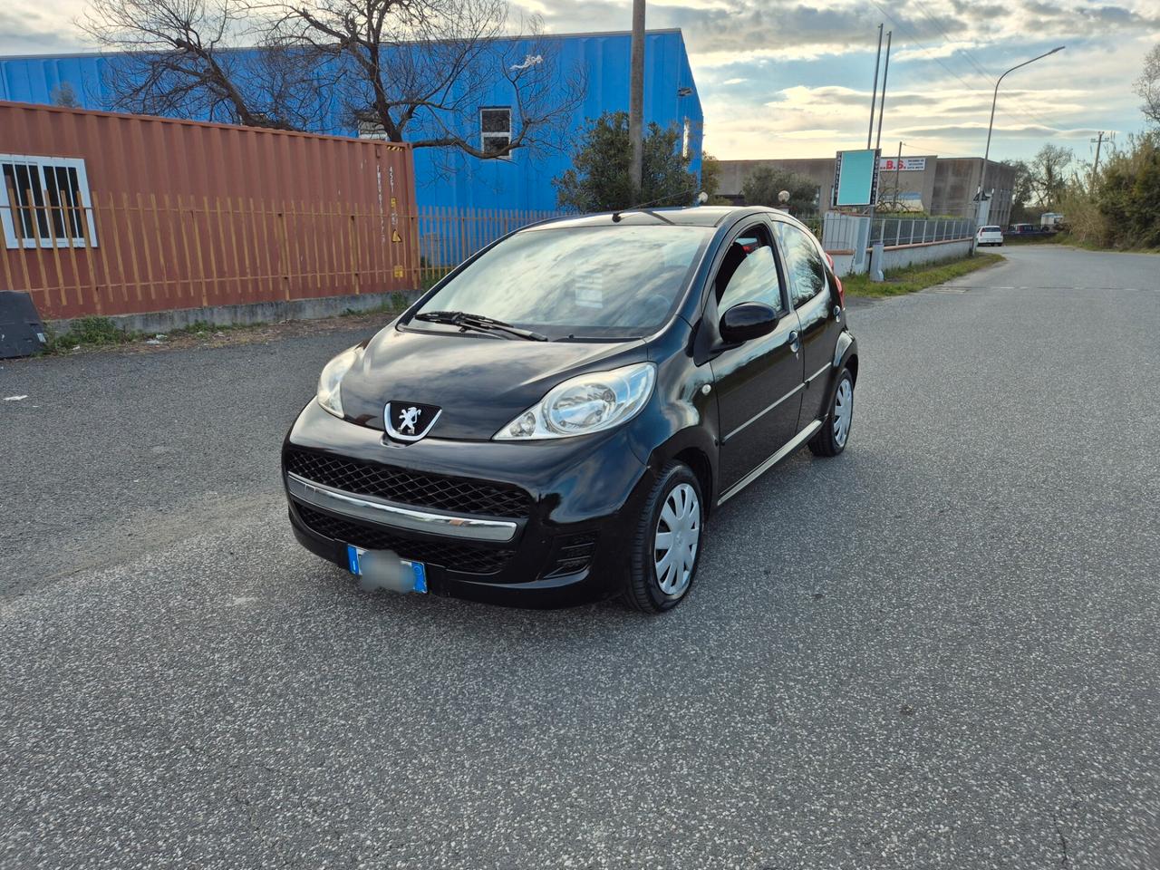 Peugeot 107 1.0 68CV 5p. Sweet Years