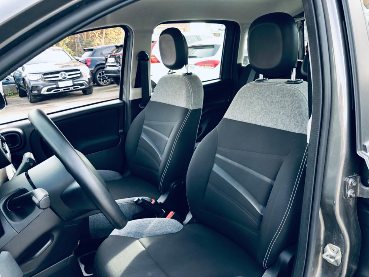 Fiat Panda 1.0 S&S Hybrid City Life NEOPATENTATI