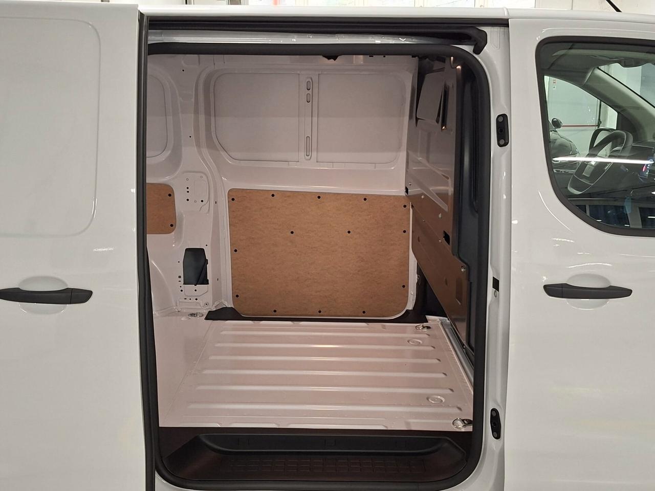 Fiat Scudo Van 1.5 BlueHDi 120CV L2H1 Km. Zero