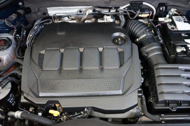 SKODA Karoq 2.0 TDI EVO SCR 115 CV DSG Style