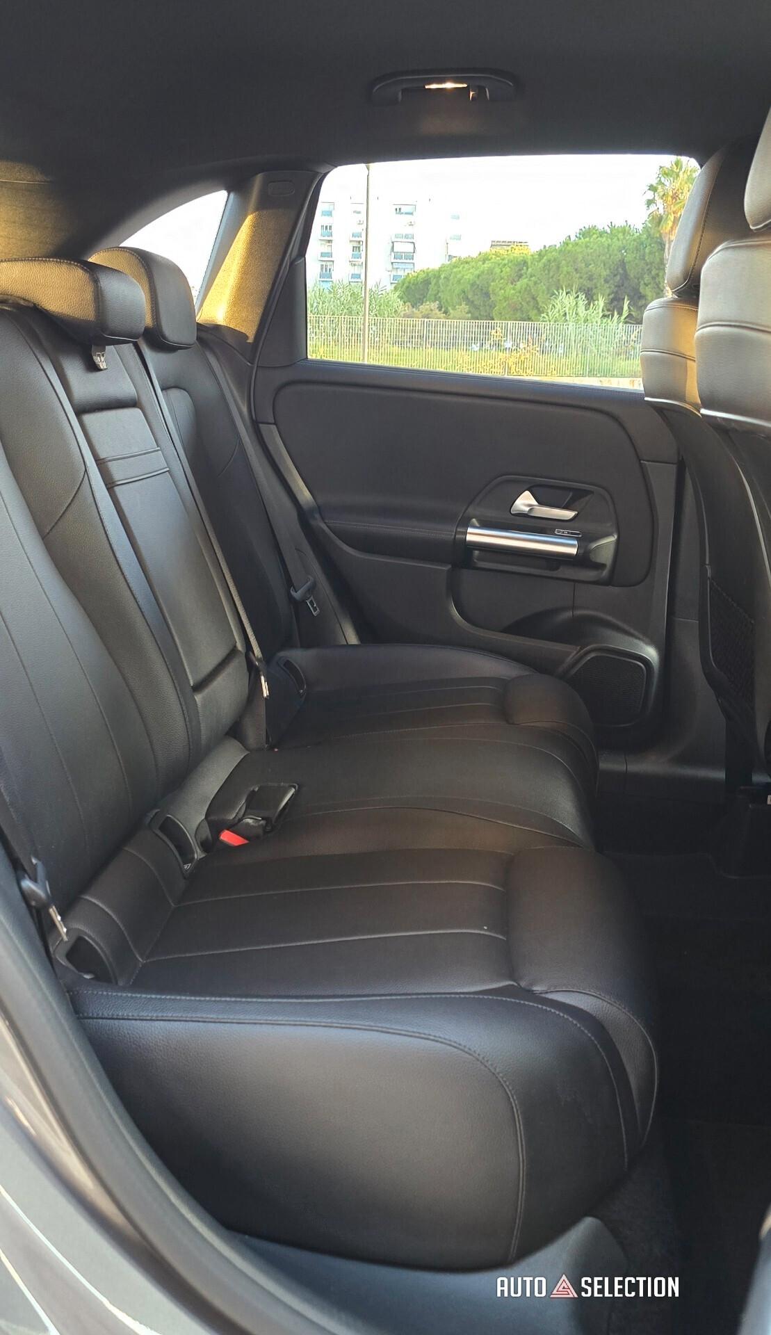 Mercedes Classe B. (Ok.Neopatentati)