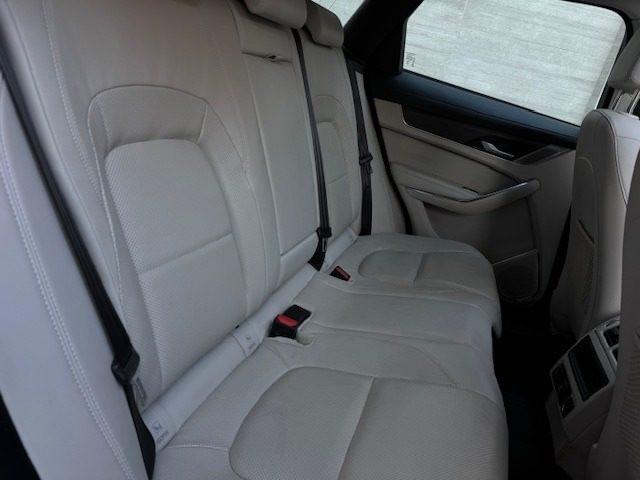 JAGUAR F-Pace 2.0 D 163 CV AWD aut. R-Dynamic SE