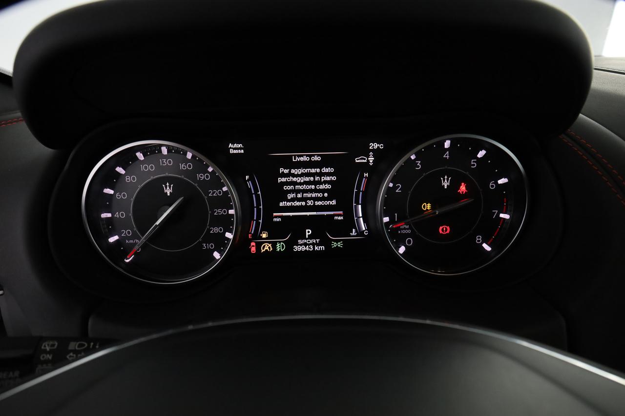 MASERATI Levante 330 CV MHEV AWD GT