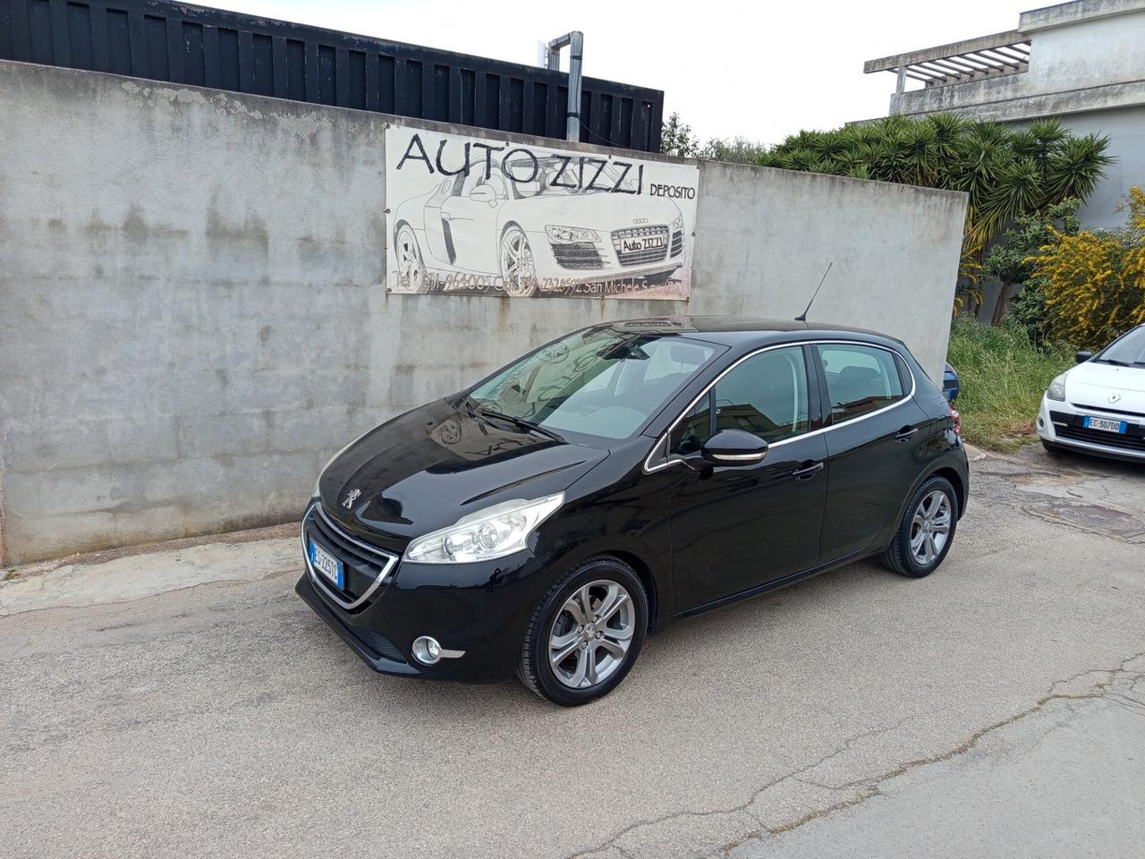 Peugeot 208 1.4 HDi 68 CV 5 porte Allure