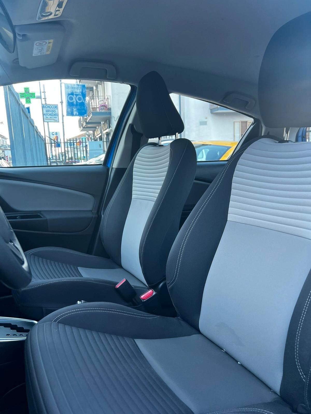 Toyota Yaris 1.5 Hybrid 5 porte Active