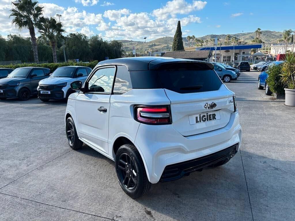 Ligier JS50 DCI Select Confort tua a 176 euro al mese senza anticipo