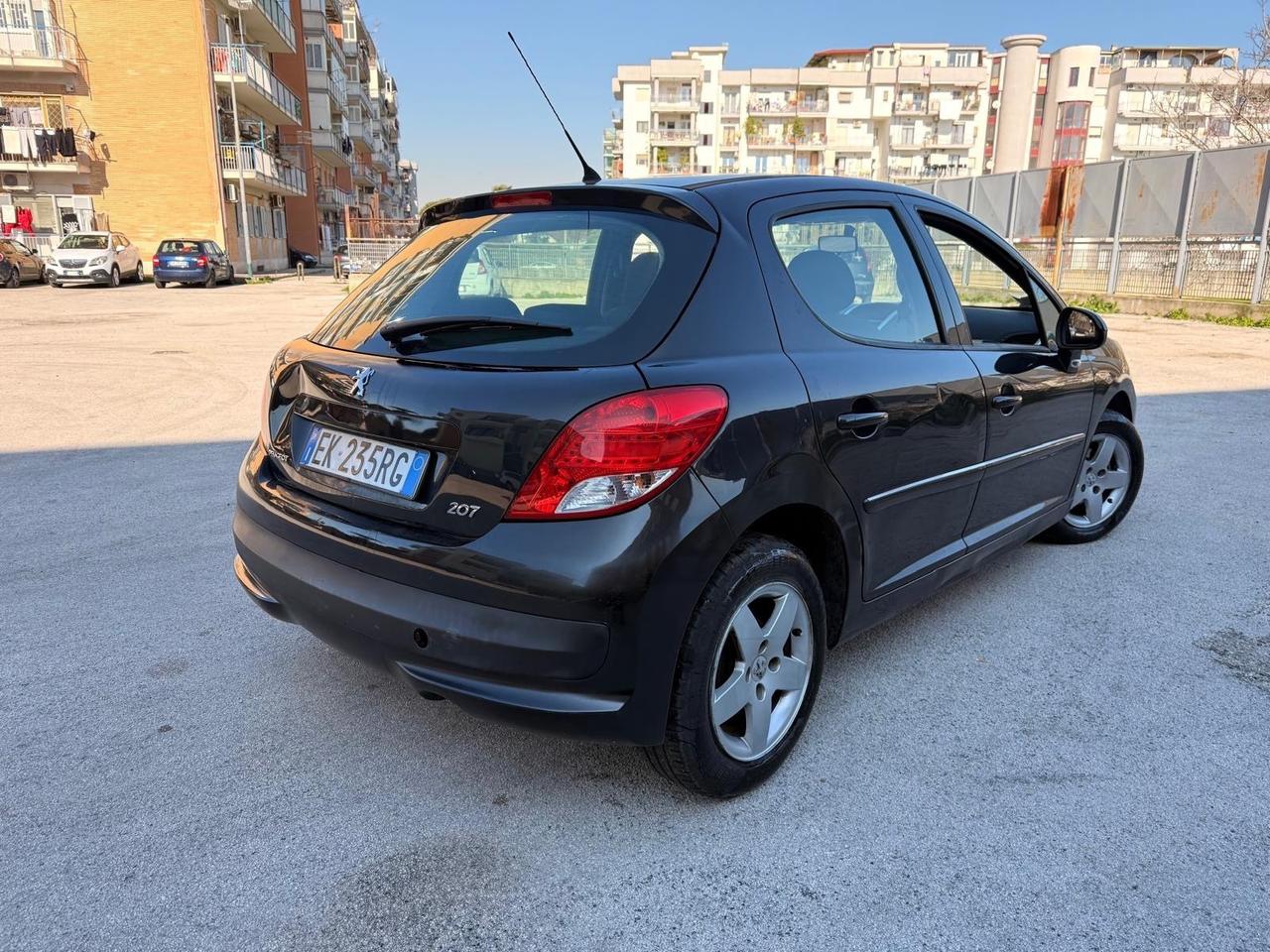 Peugeot 207 1.4 HDi 90mila KM Restyling 2012 Full Ottima