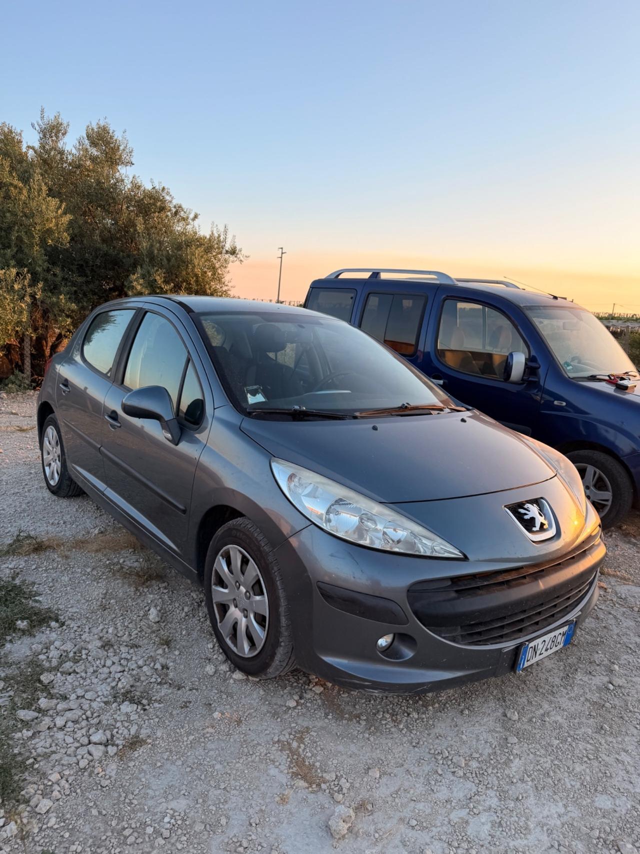 Peugeot 207 1.4 HDi 70CV 5p. Anno 2009