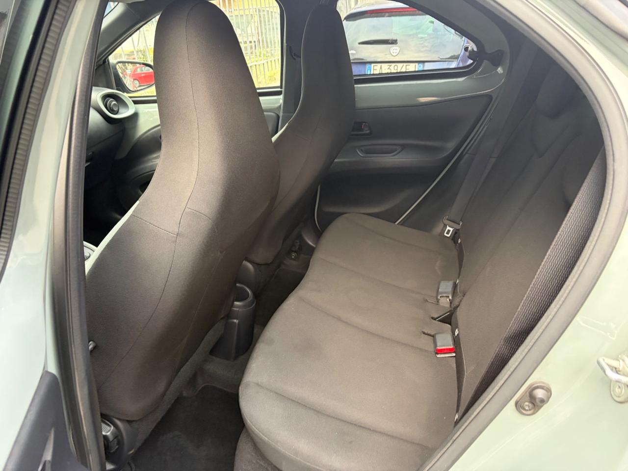 Toyota Aygo X 1.0 VVT-i 72 CV 5 porte Lounge Air S-CVT
