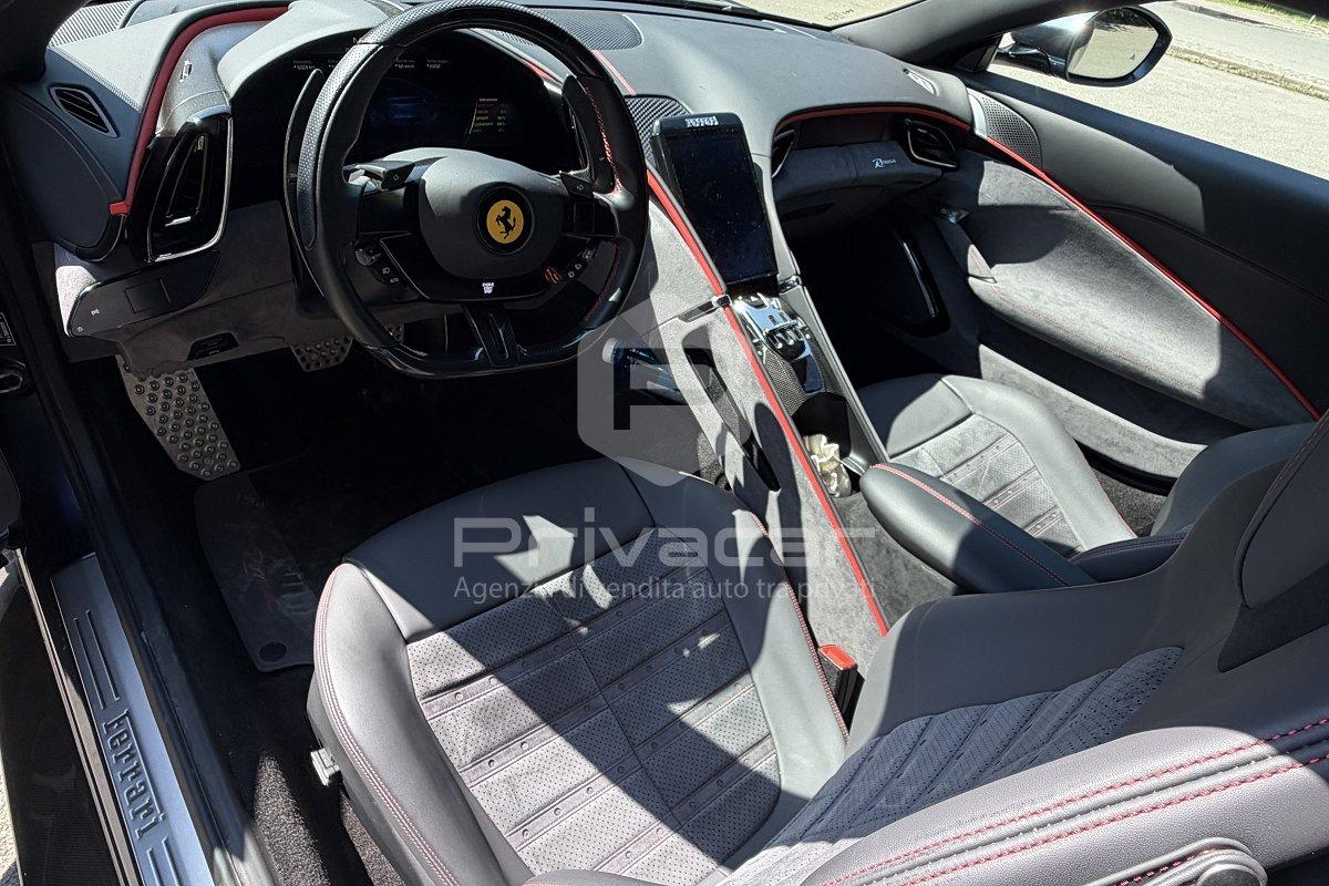 FERRARI Roma