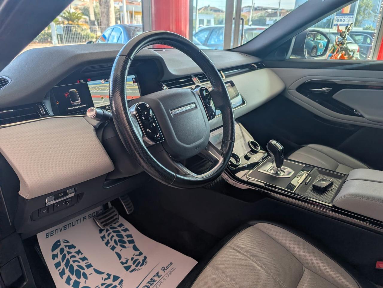 Land Rover Evoque 2.0 R-Dynamic 180CV AWD full