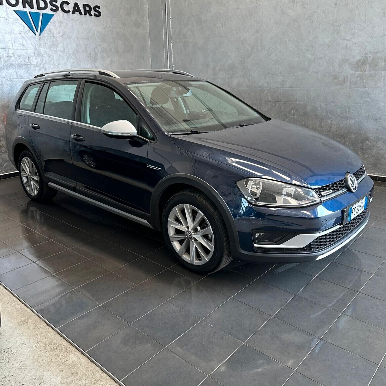 Volkswagen Golf Variant Alltrack 1.6 tdi Executive 110cv 4 Motion