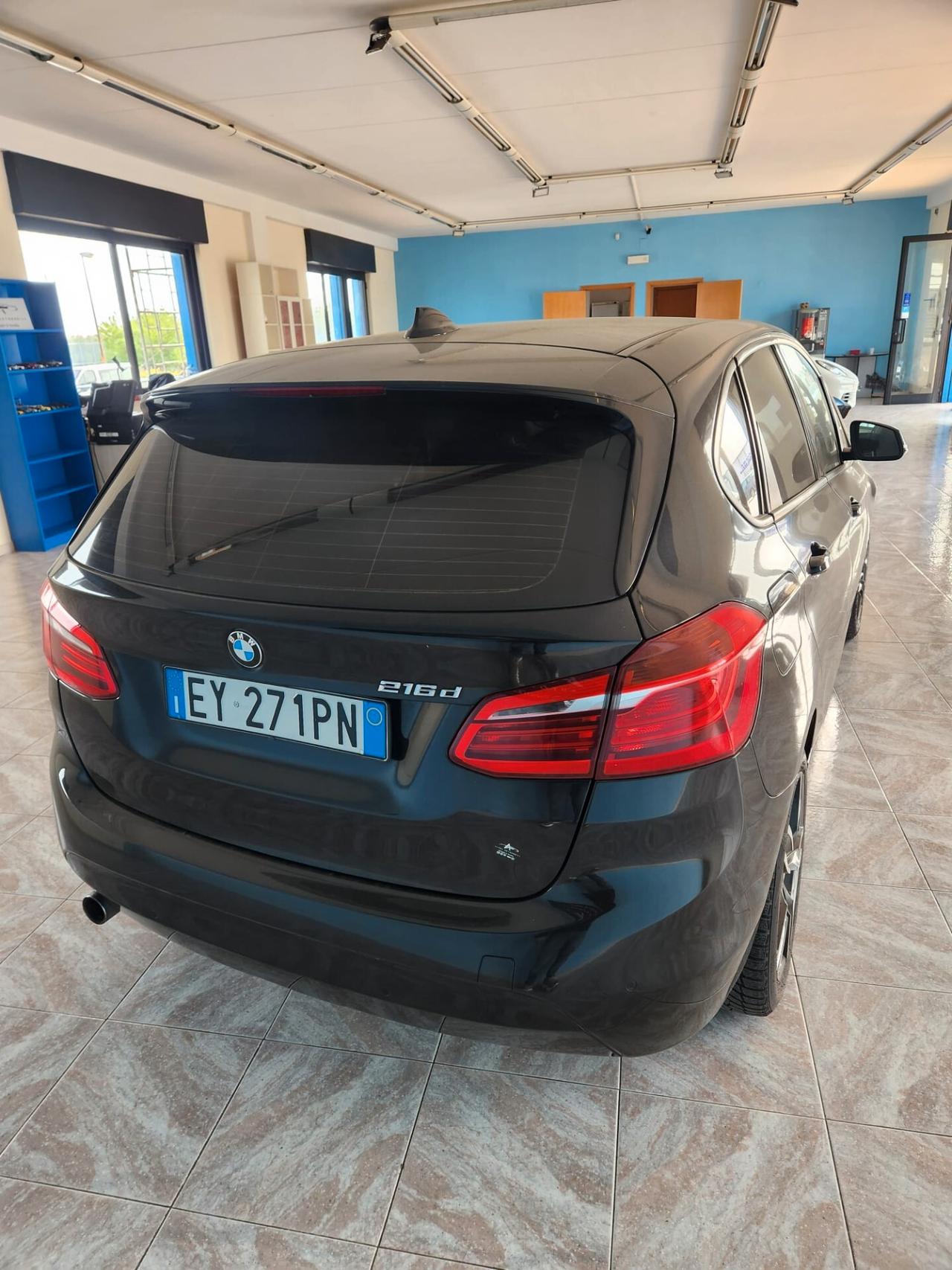 Bmw 216 216d Active Tourer Sport