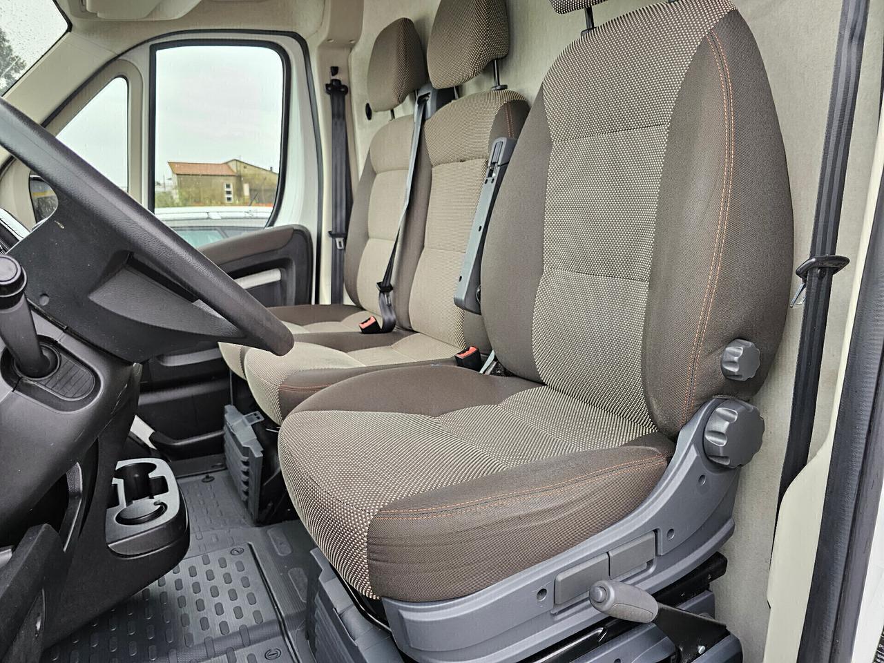 Peugeot Boxer 335 2.2 BlueHDi 140 S&S PM-TM Furgone