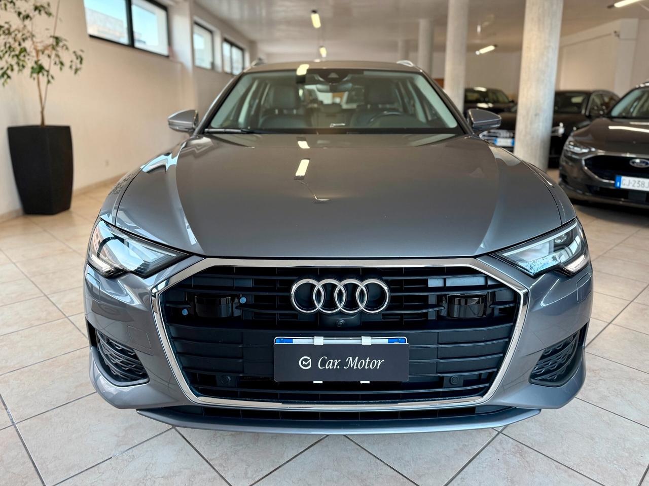 Audi A6 Avant 40 2.0 TDI S tronic Business Design