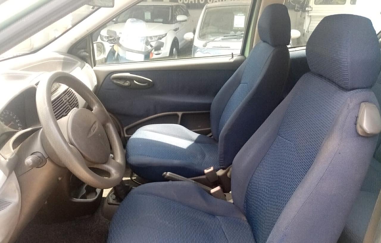 FIAT PUNTO 1.2 CAT 3 PORTE VERVE