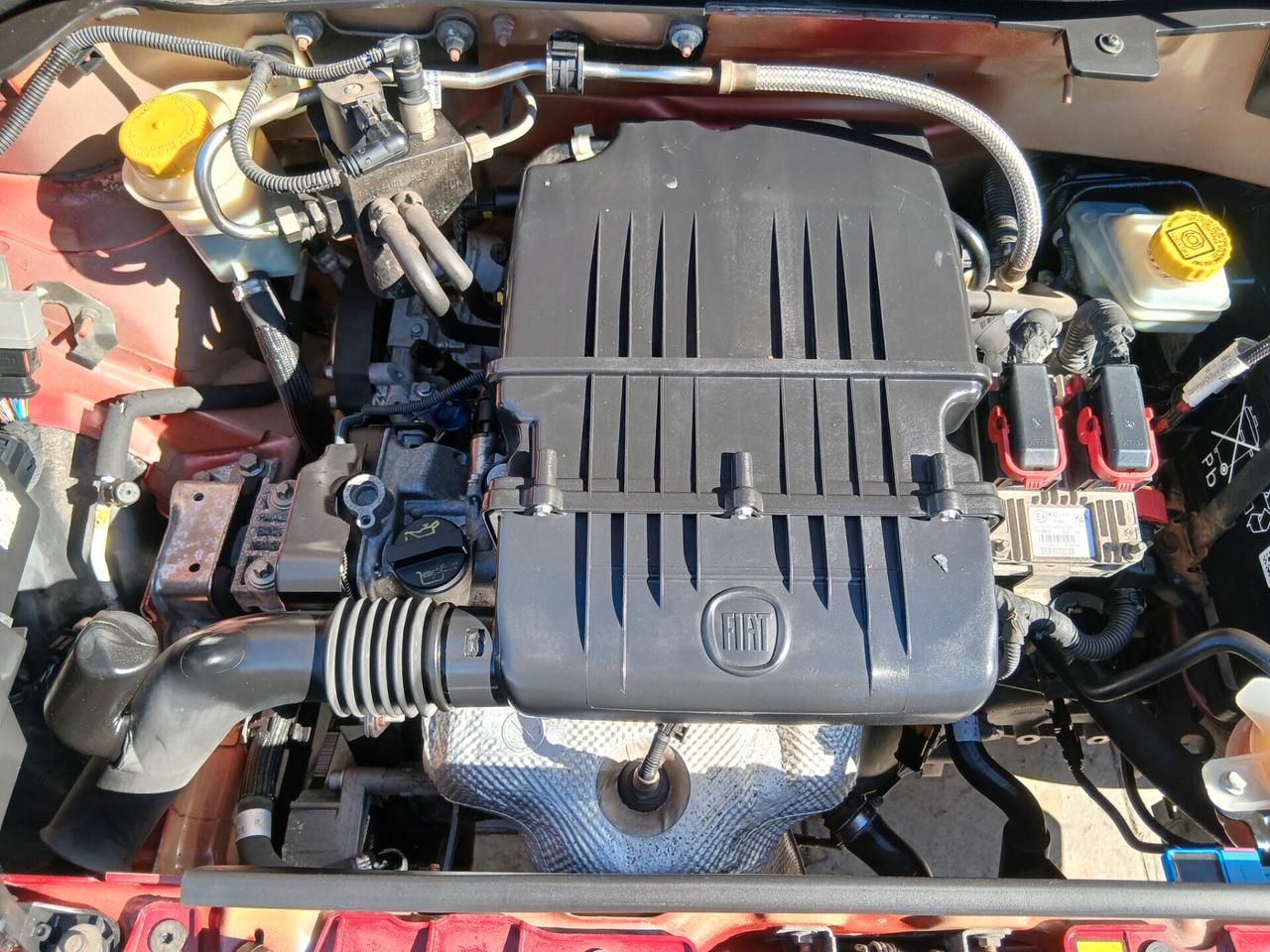 Fiat Qubo 1.4 8V 77 CV Natural Power 10