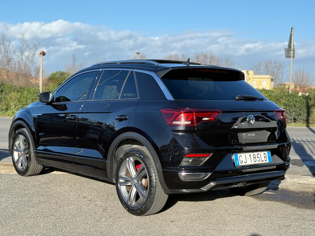 VW T-Roc 2.0 TDI 150cv DSG R-LINE TETTO APRIBILE!!!!