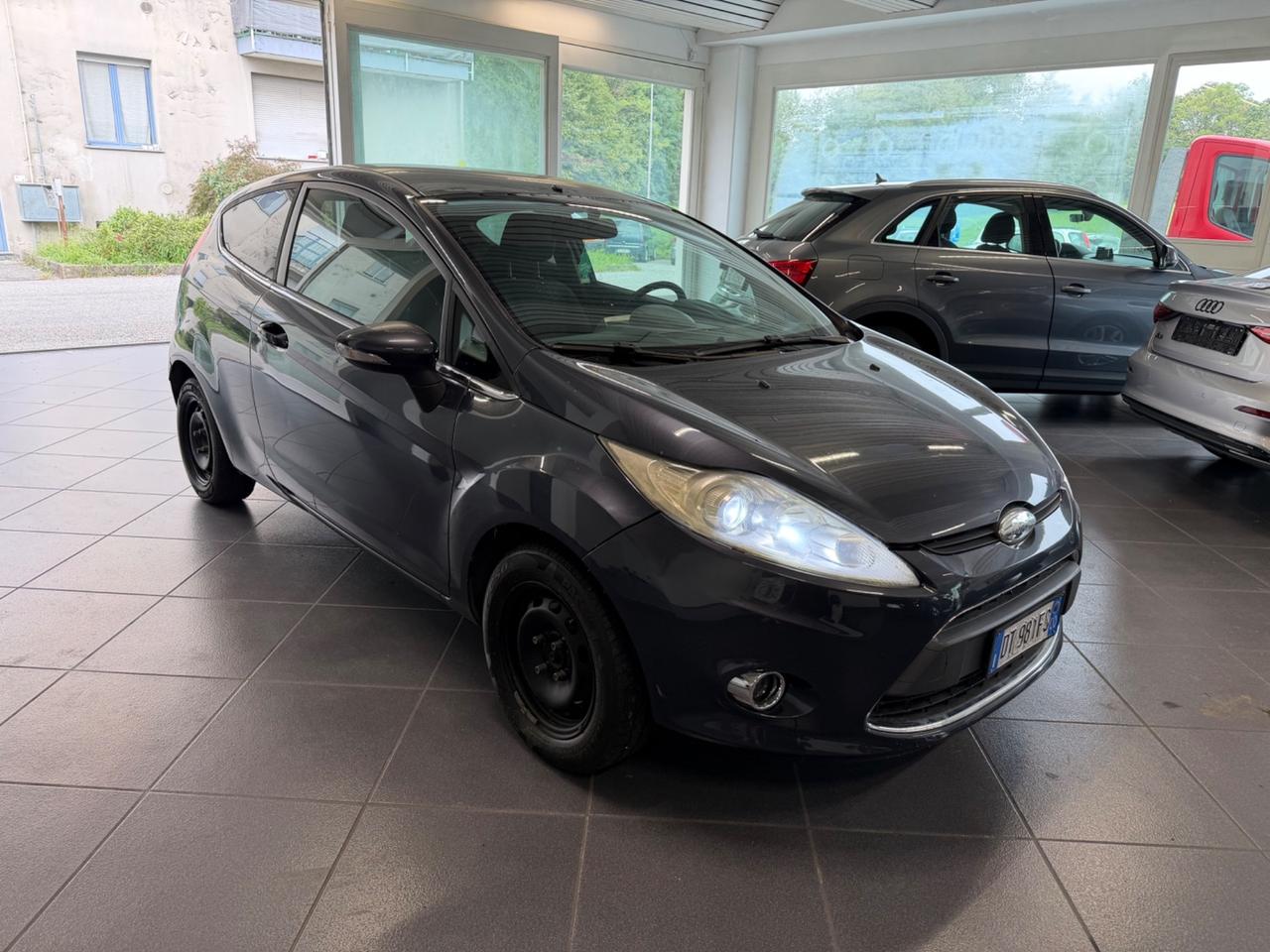 Ford Fiesta 1.2 82CV 3 porte Titanium