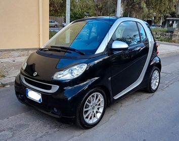Smart ForTwo 1000 45 kW MHD coupé pure