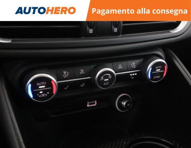 ALFA ROMEO Giulia 2.0 Turbo 280 CV AT8 AWD Q4 Estrema