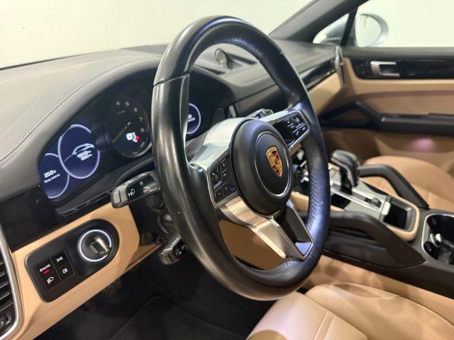 PORSCHE Cayenne Coupé 3.0 V6 E-Hybrid