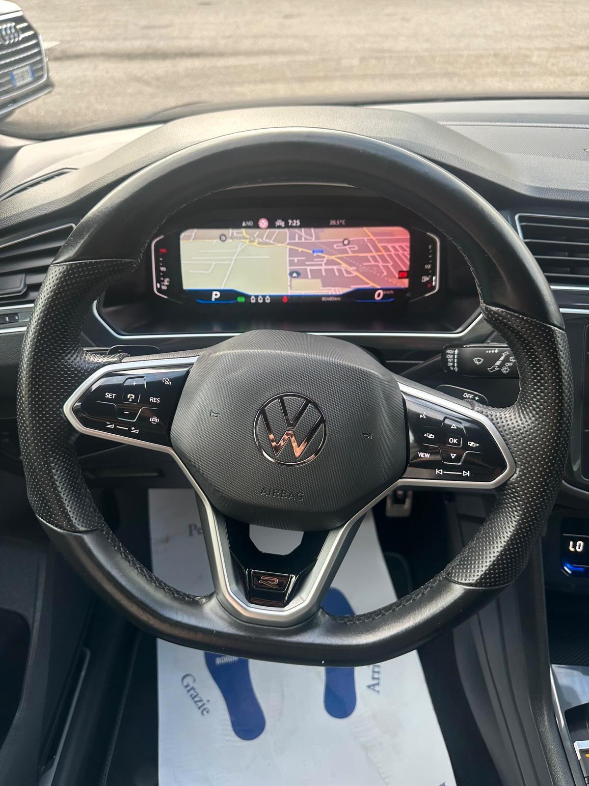 Volkswagen Tiguan 2.0 TDI 150 CV SCR DSG R-Line