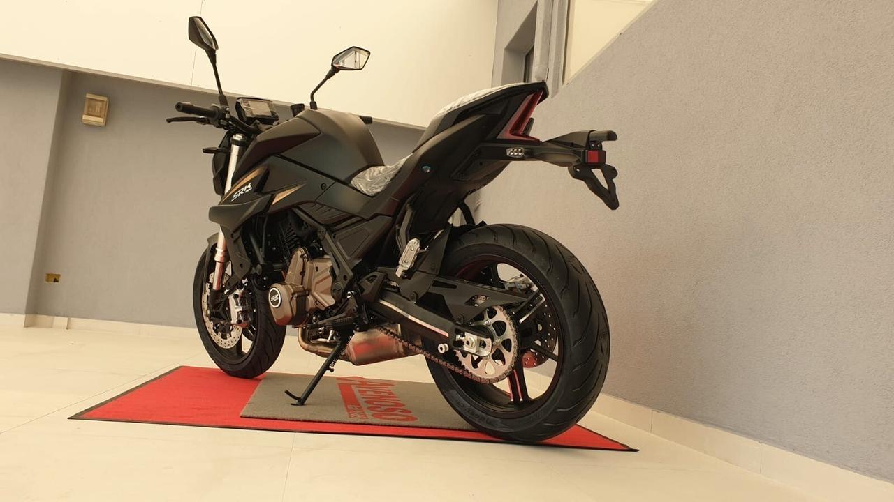 QJ MOTOR SRK 700-Nuova-PRONTA CONSEGNA