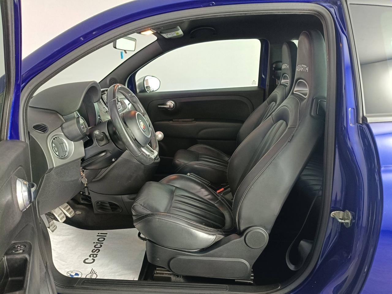 ABARTH 595C 2016 - 595C 1.4 t-jet Turismo 165cv my18