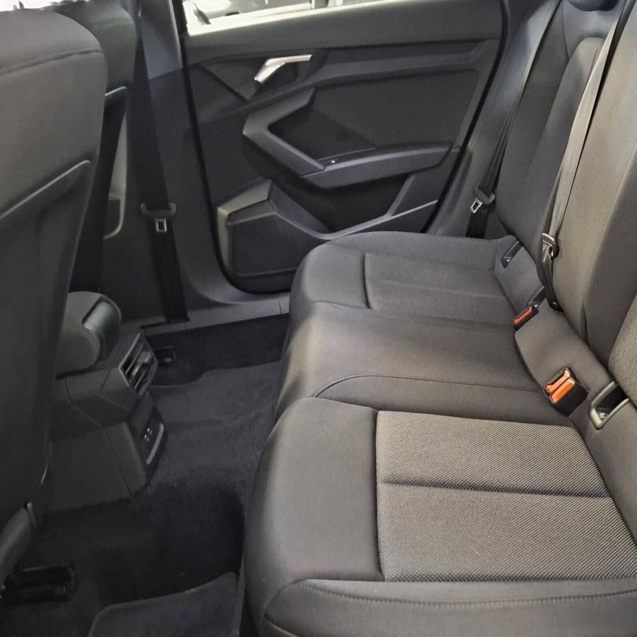 Audi A3 30 TFSI S tronic Business Advanced full optional