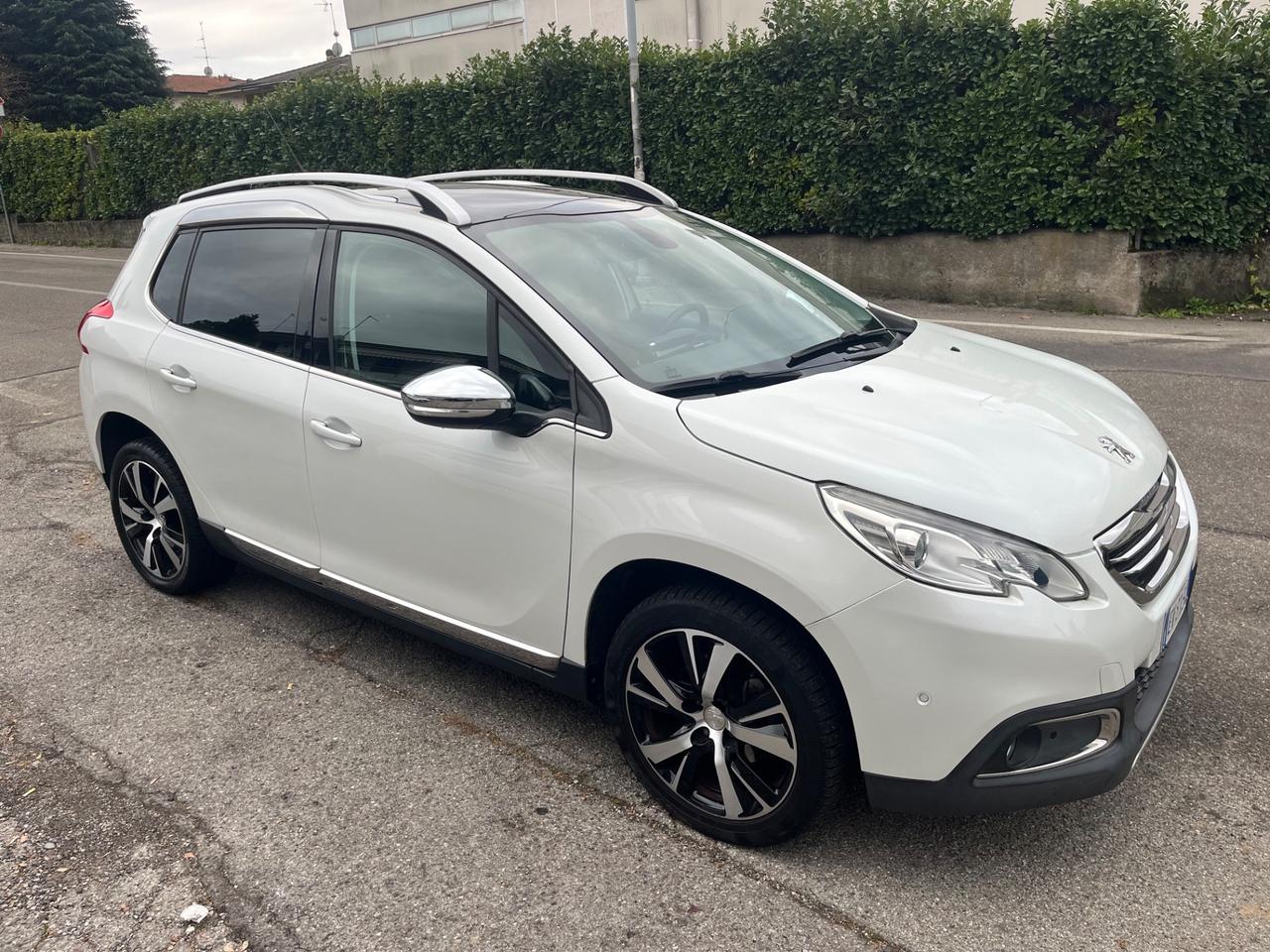 Peugeot 2008 1.6 e-HDi 115 CV/Euro5B con FAP/unico proprietario