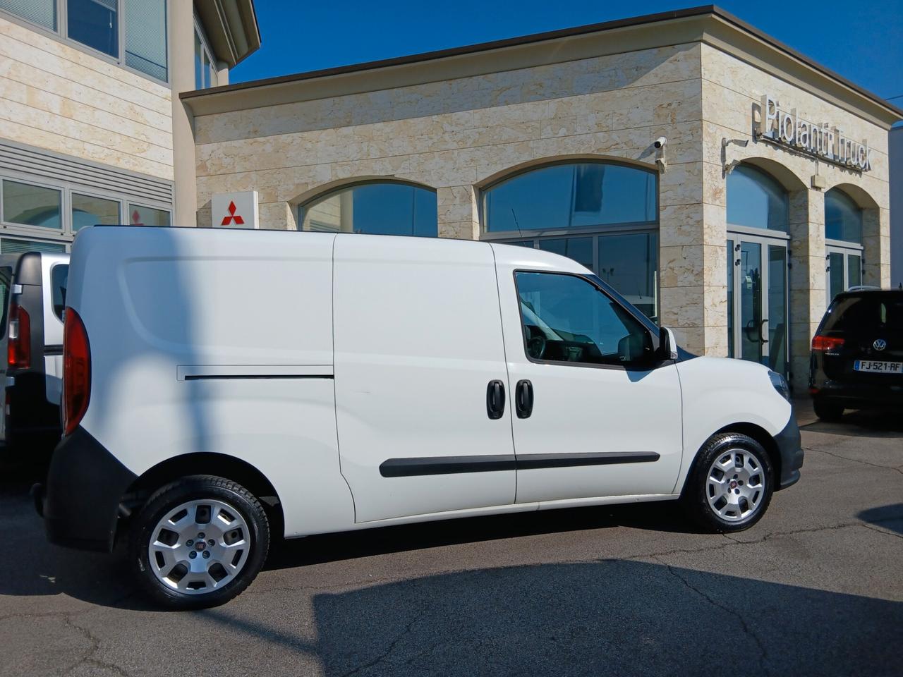 C337 - Fiat Doblò 1.6 Mtj Cargo Maxi sx IVA ESCLUSA