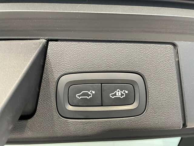 Volvo XC60 2.0 Hybrid 253CV AWD Autom. Inscription (PHEV)