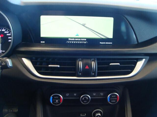 Alfa R. Stelvio 2.2 T.Diesel Executive rwd 190cv AT8 my19