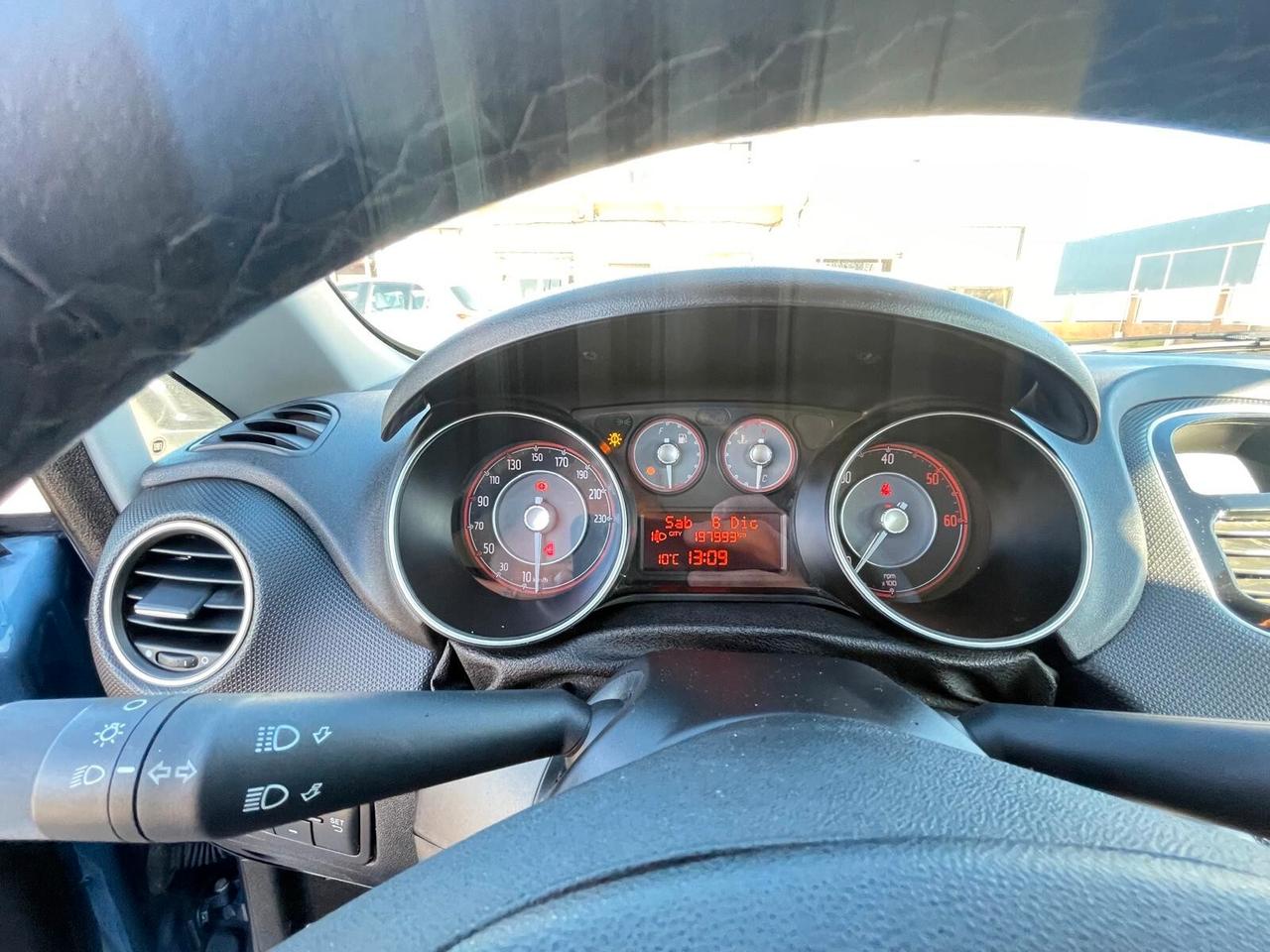 Fiat Punto 1.3 MJT II S&S 95 CV 5 porte Street