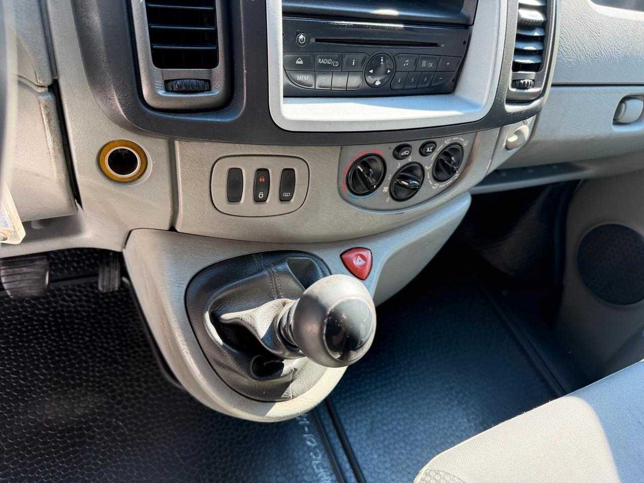 Renault Trafic T27 2.5 dCi/150 PC-TN Passenger Comfort DPF QS