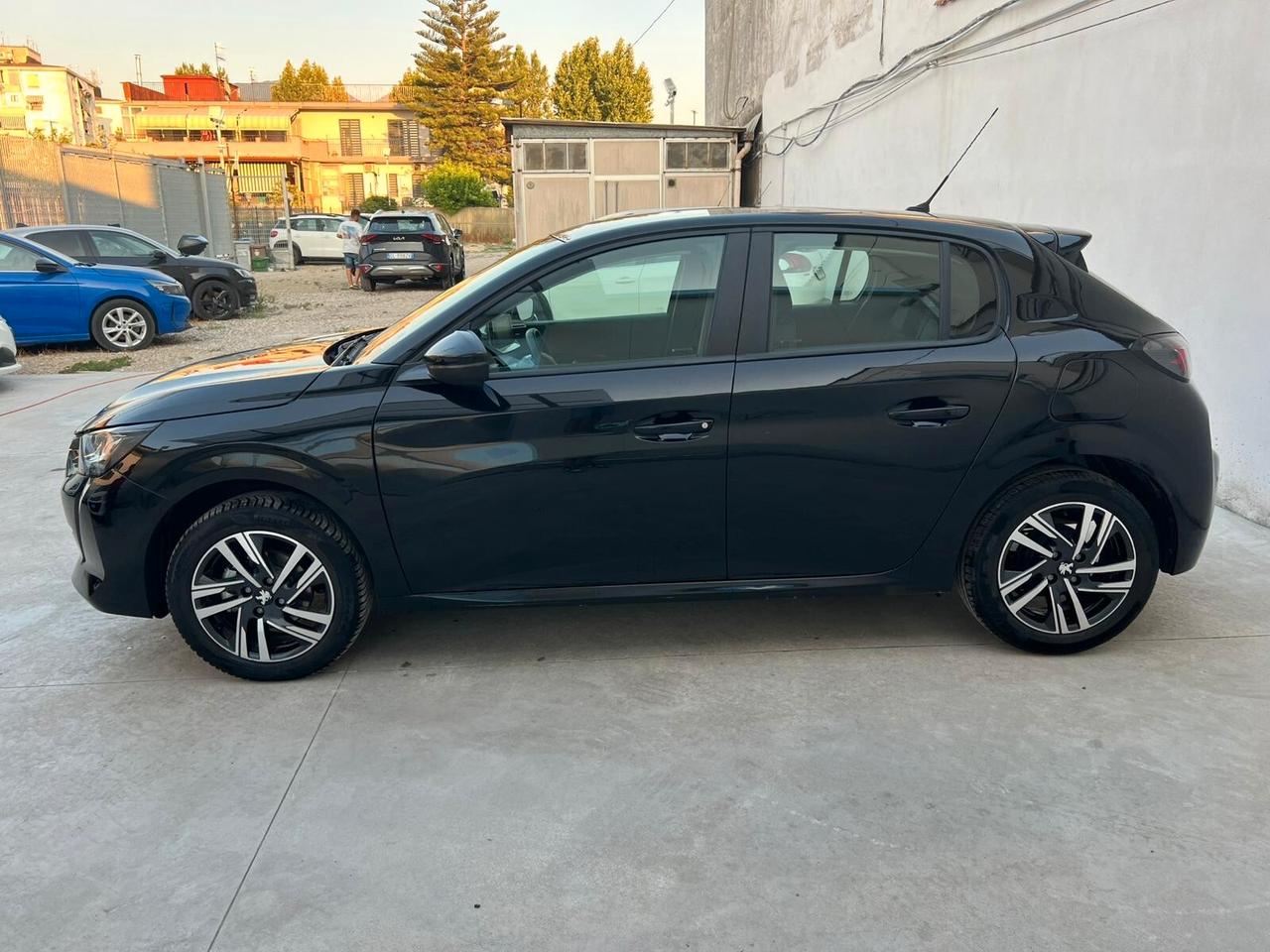 PEUGEOT 208 1.2 PURETECH 75cv 2023!!!COME NUOVA!!