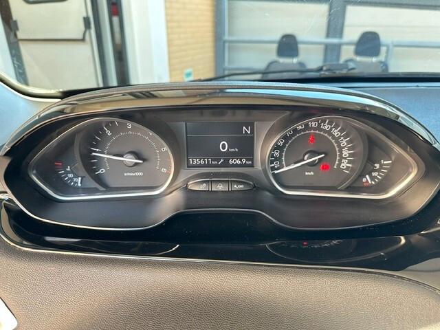 Peugeot 208 1.6 e-HDi 92 CV Stop&Start 5 porte Allure