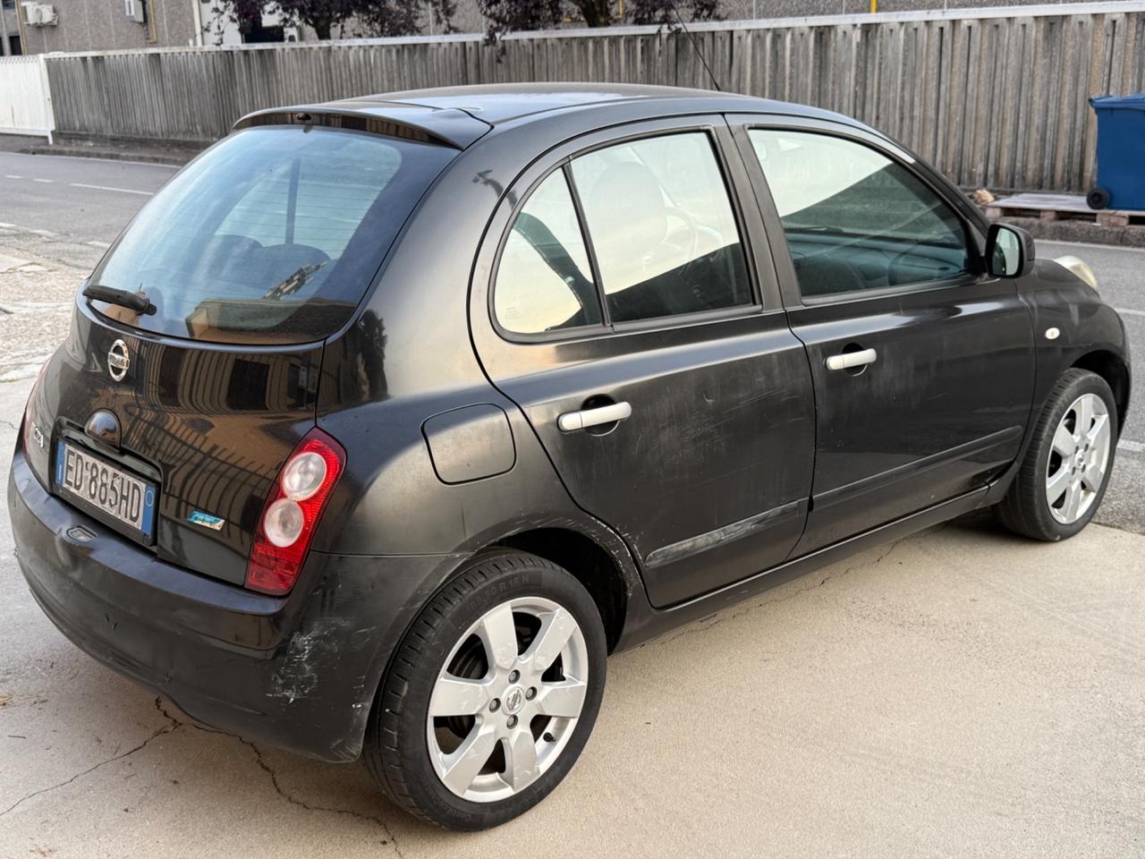 Nissan Micra 1.2 Benzina soli 115000km