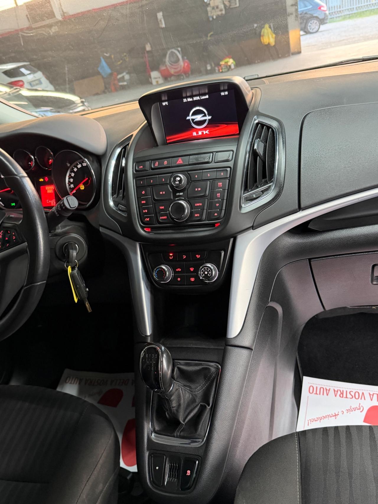 Opel Zafira Tourer 1.4 Turbo 140CV GPL Cosmo