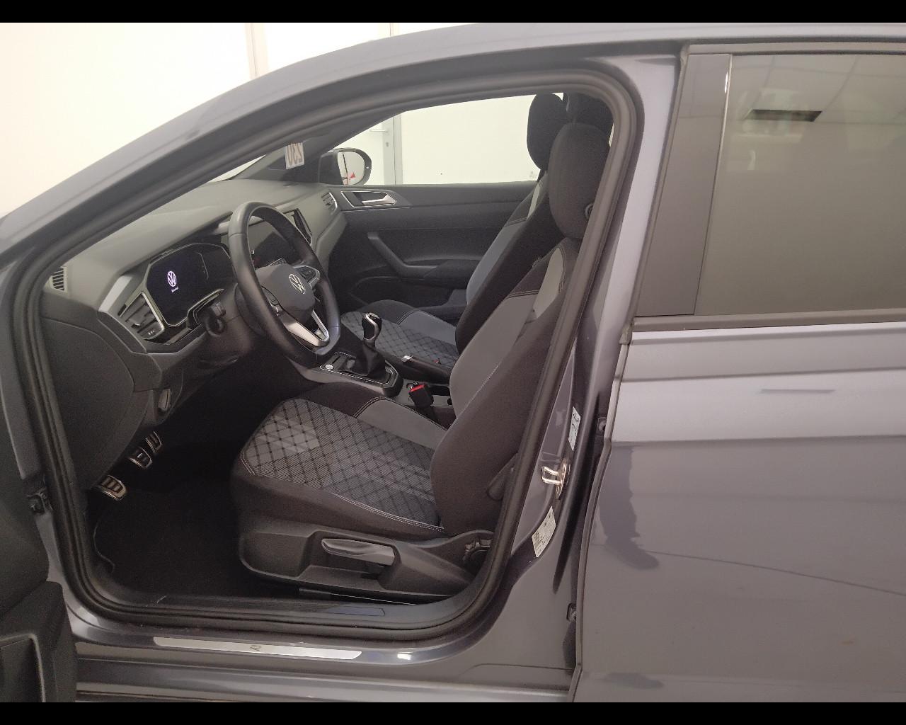 VOLKSWAGEN Taigo - Taigo 1.0 tsi R-Line 110cv