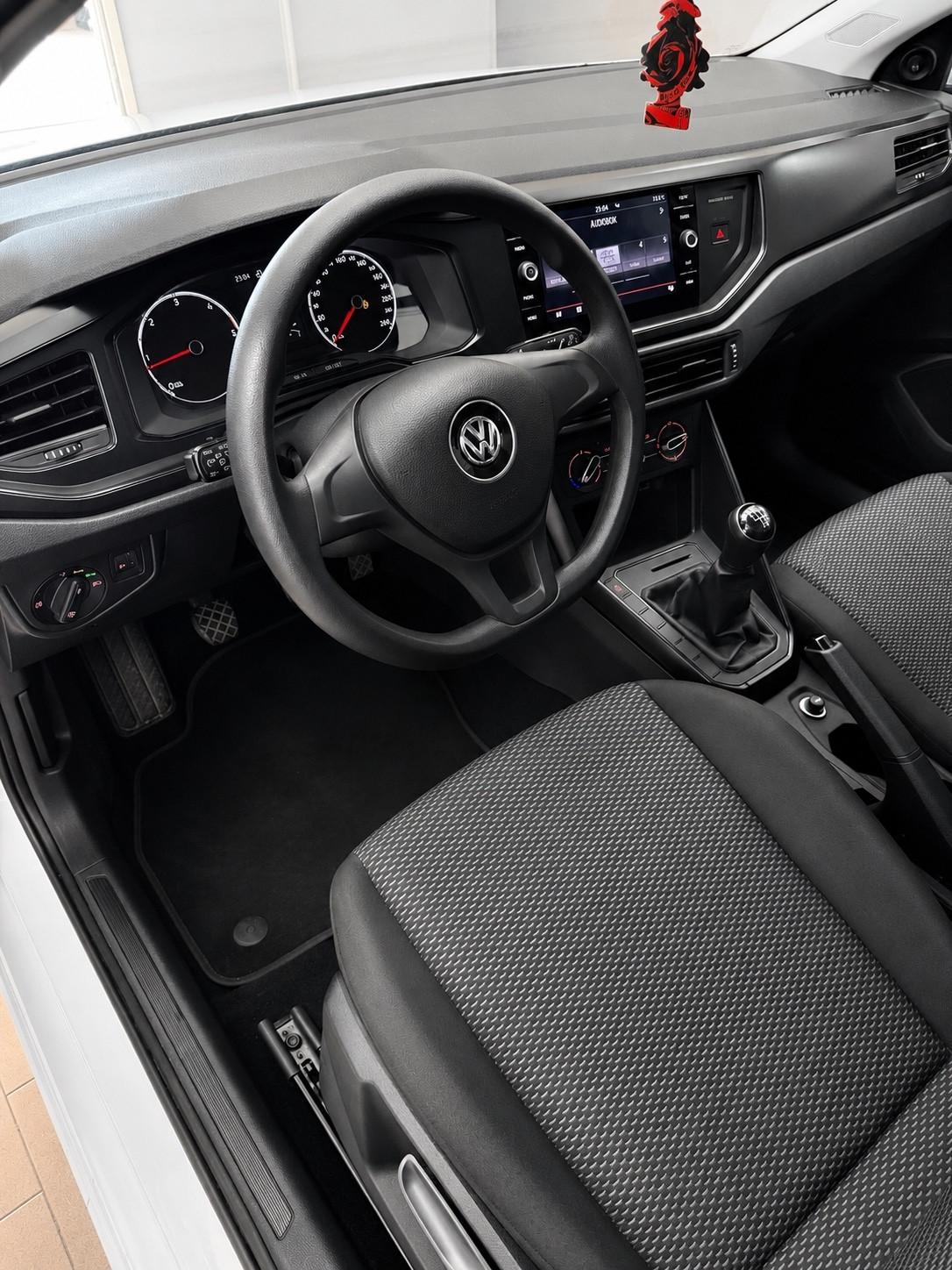 Volkswagen Polo 1.6 TDI 5P COMFORTLINE BLUEMOTION TECHNOLOGY