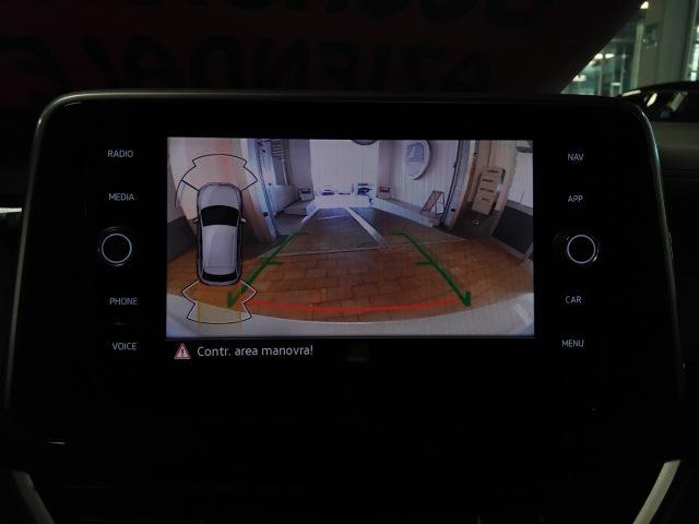 VOLKSWAGEN T-Roc 1.5 TSI ACT DSG R-Line LED VIDEO