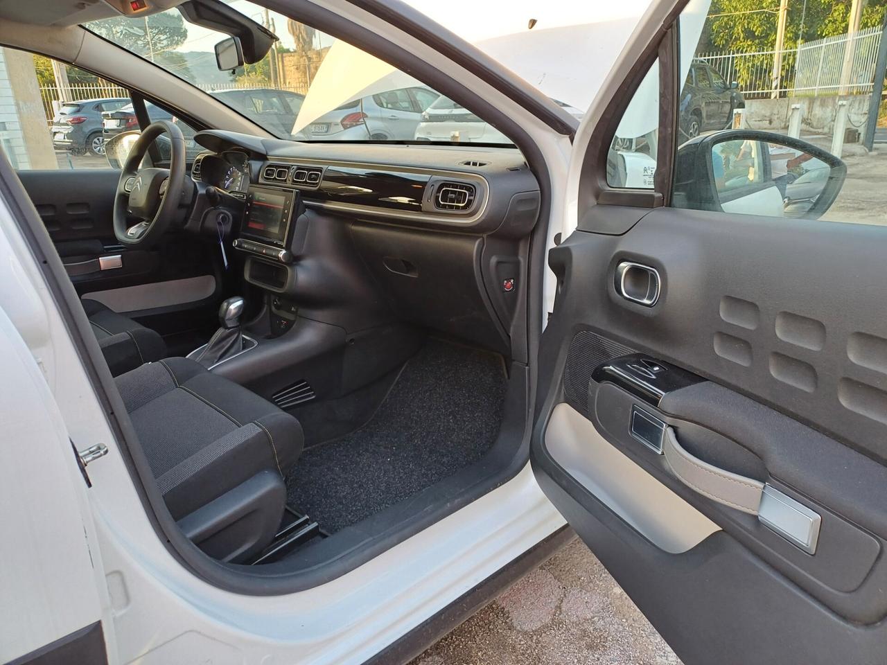 Citroen C3 PureTech 110 S&S EAT6 Shine Pack 2021 AUTOMATICA BENZINA