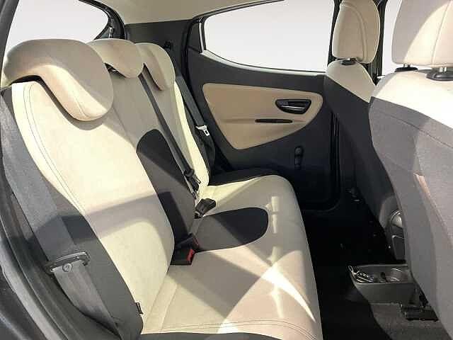 Lancia Ypsilon 1.2 69CV Ecochic 30th bombola nuova - GPL X NEOPATENTATI