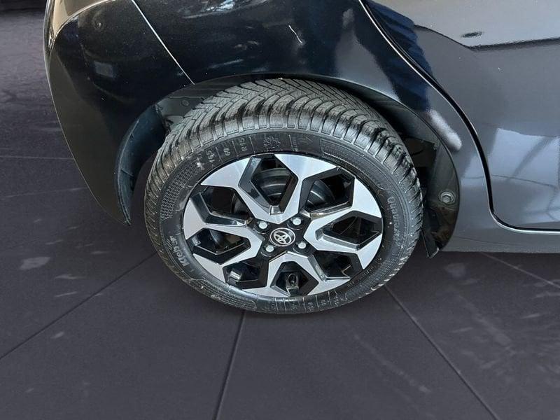 Toyota Aygo 2ª serie Connect 1.0 VVT-i 72 CV 5 porte x-clusiv MMT