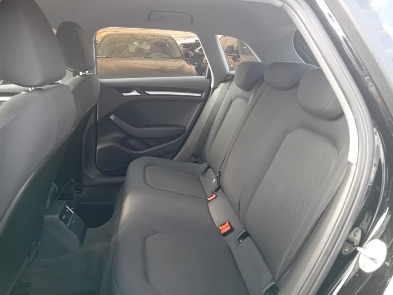 Audi A3 SPB 30 TDI S tronic Business
