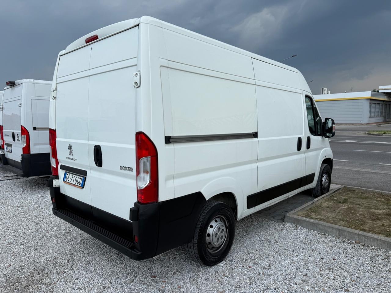 Peugeot Boxer 33 2.2 BlueHDi 120 L2H2 Iva Compresa